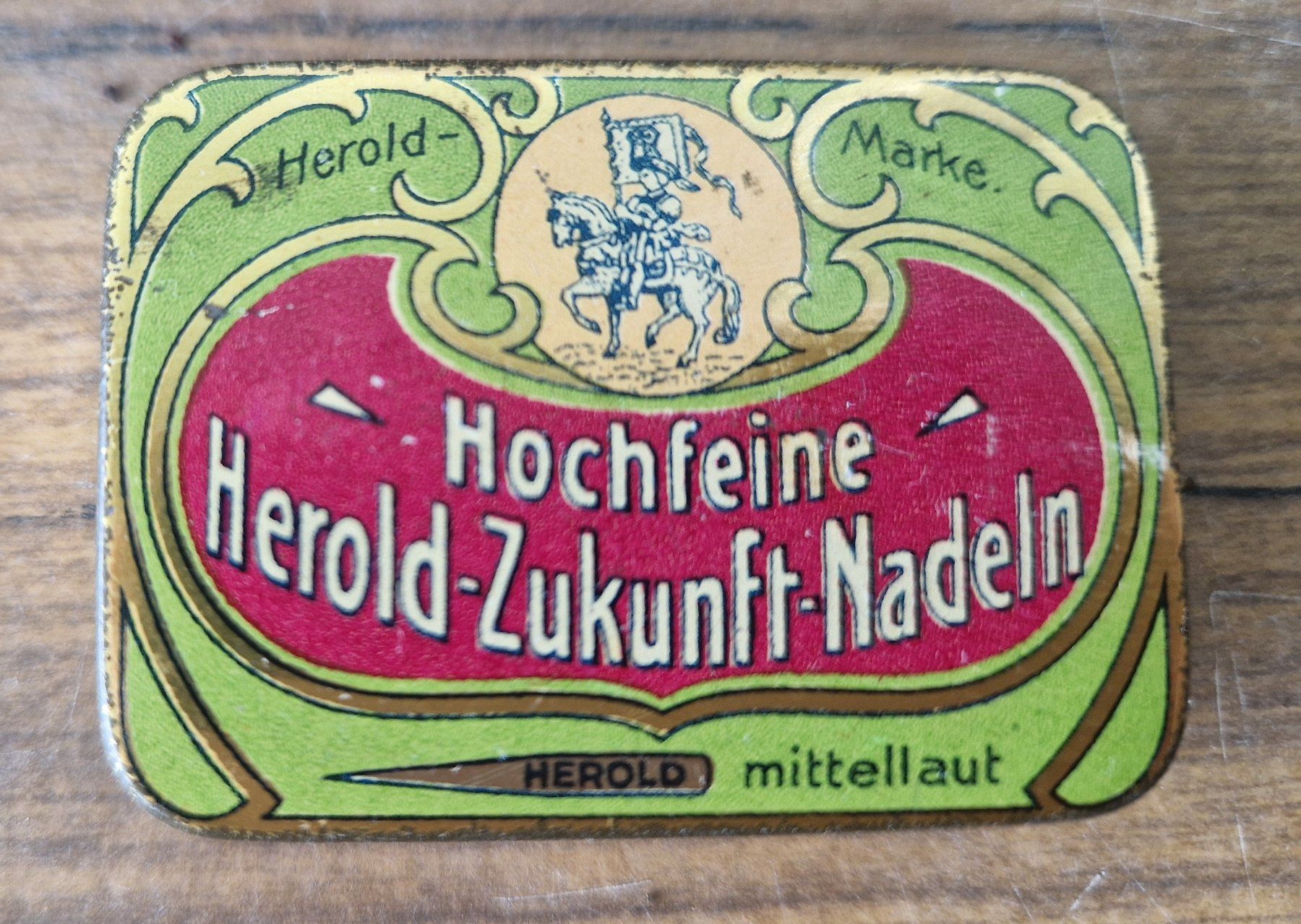Barattoli: Antike Blechdose Grammophonnadeln Herold – Usato da Mörschwil venduto da antiksalon