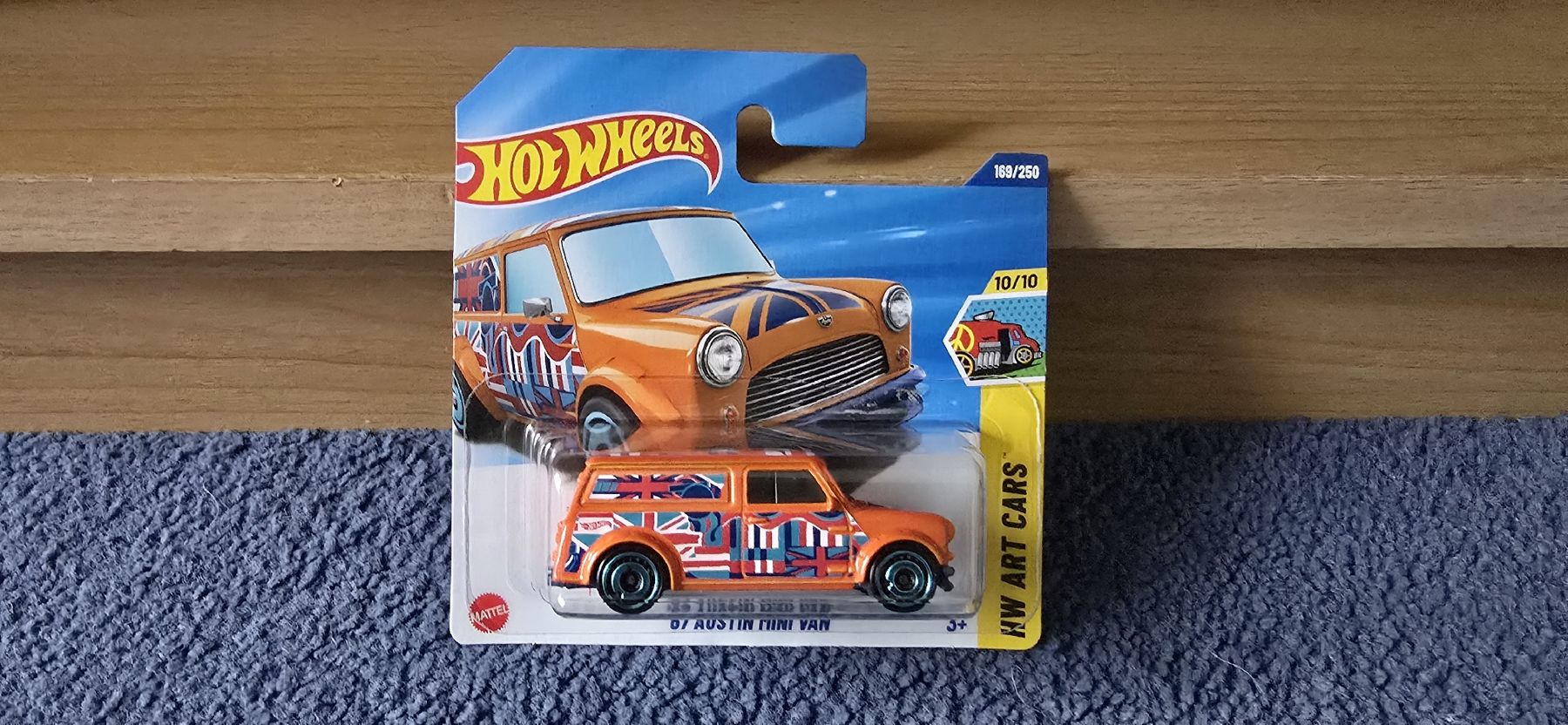 Hot Wheels Modellautos: 1967 Austin Mini Van – Neu und originalverpackt aus Merligen von SwissMini27