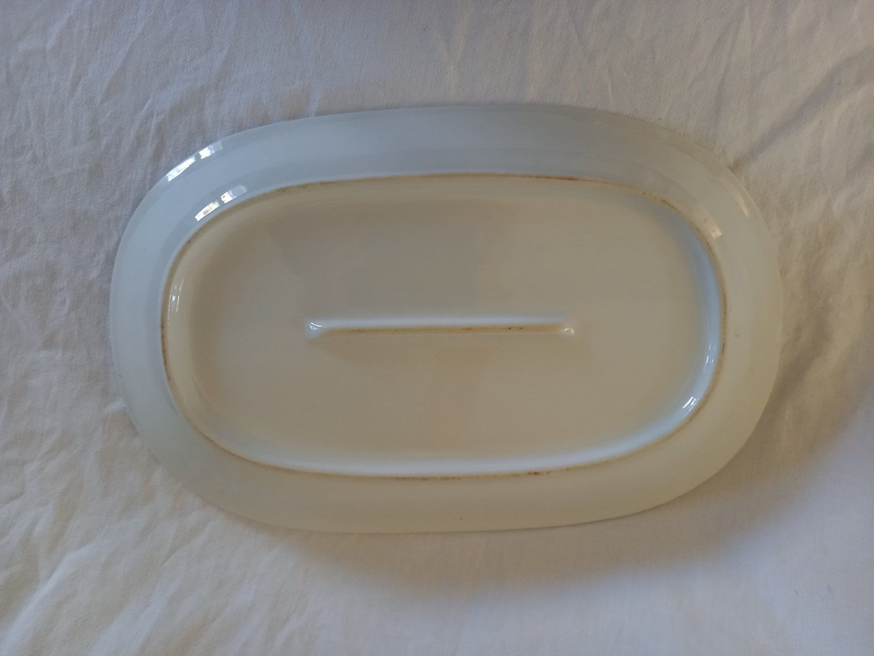 Rössler Piatti di portata: Plat ancien ovale jaune en porcelaine Rössler – Usato da Rossens FR venduto da Souris1 4
