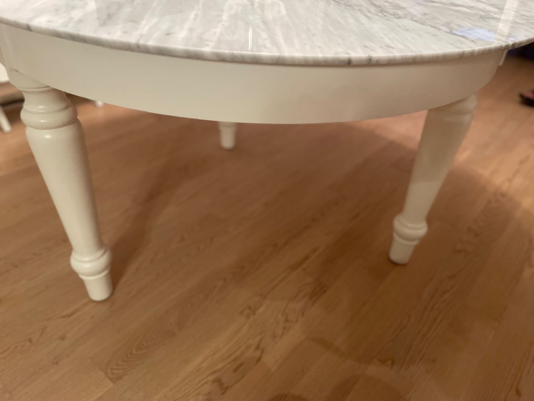 Poliform Tavoli: Carrara Marble Table by Poliform / Tisch aus Carrara Marmor – Usato da Breganzona venduto da vdo_bgq7 3