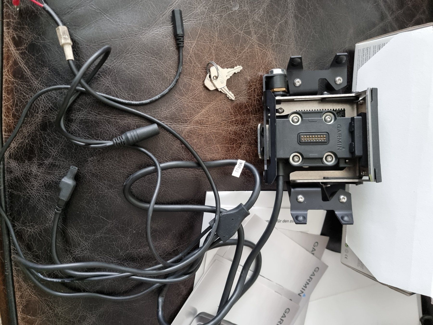 Garmin Navigationsgeräte: Garmin Zumo 660 Komplett Set – Gebraucht aus Belp von  2