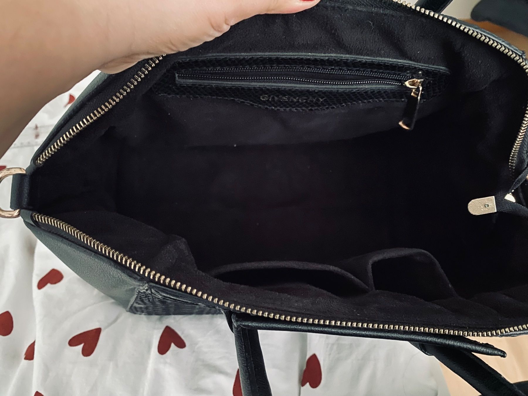 Givenchy Sacs femmes: Givenchy Antigona medium limited edition – D'occasion à Waldkirch par jez_975h 3