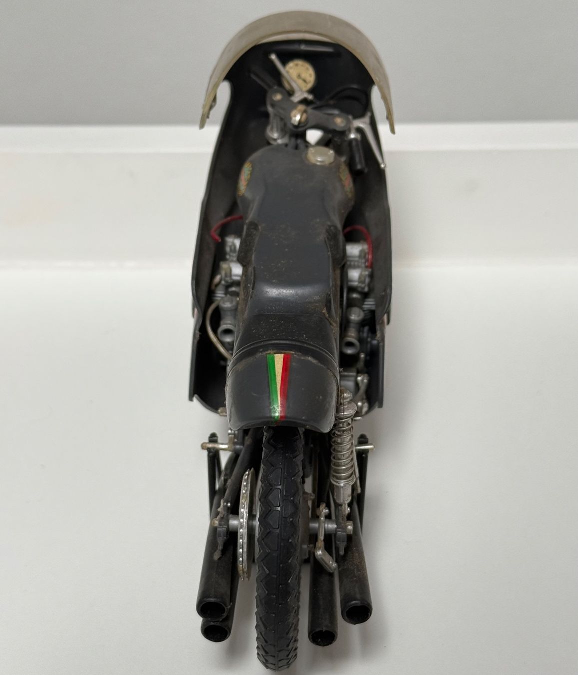 Información detallada de Benelli 250 | Fotos y Especificaciones