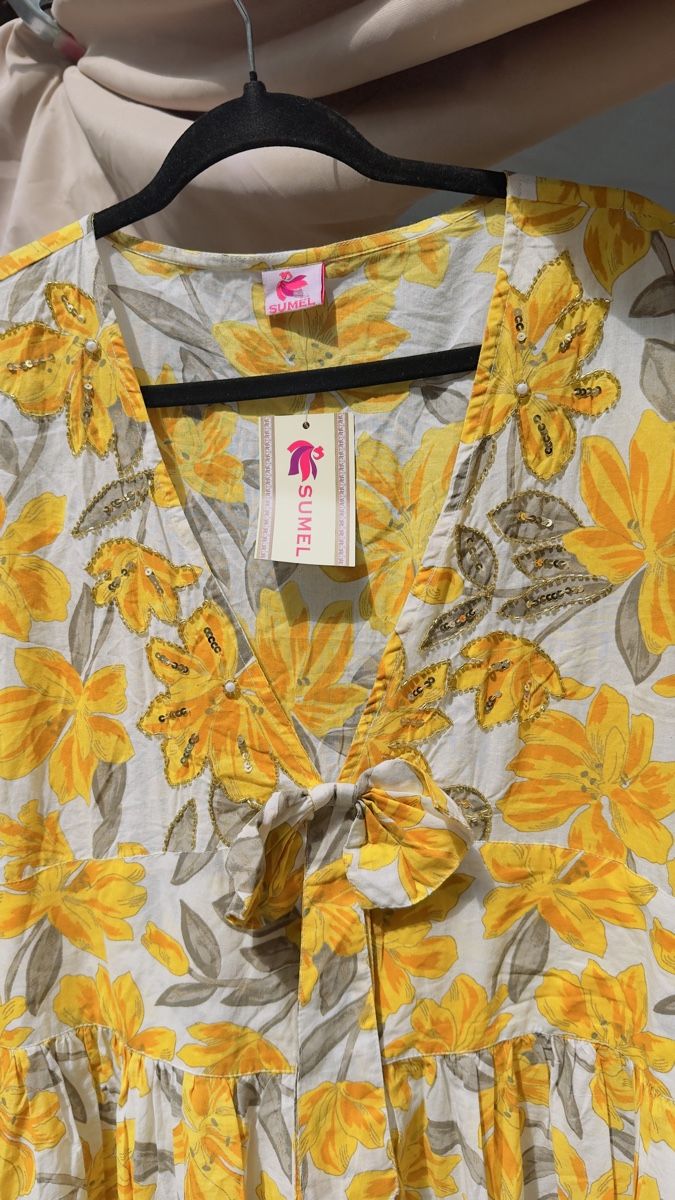 Kleider: Kleid – Neu und originalverpackt aus Olten von Saayis 1