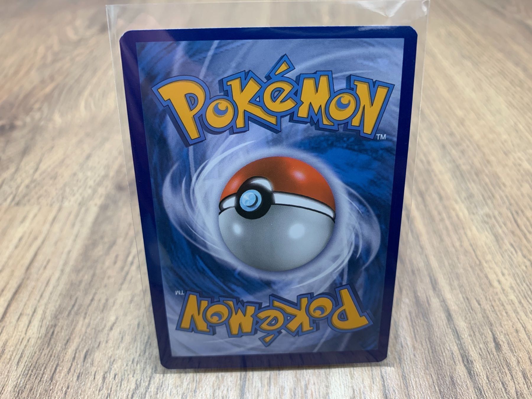 Pokémon Carte collezionabili: Pokemon Vivid Voltage Boreos 142/185 – Usato da Hallau venduto da R.R.91 1