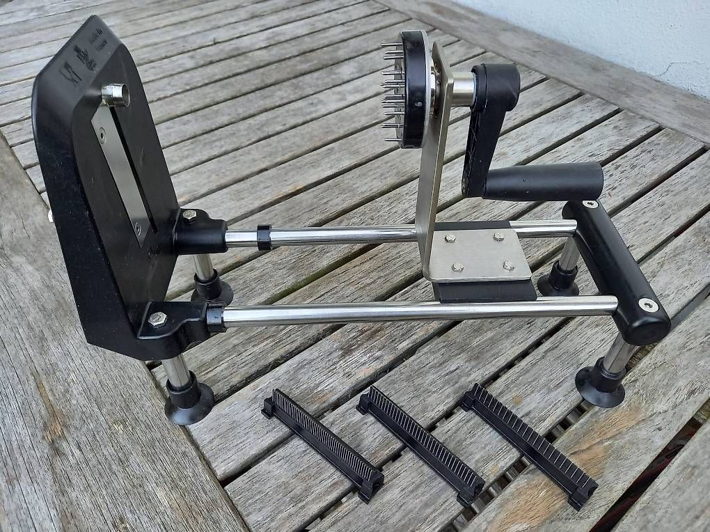 Küchengeräte: Spiralenschneider Le Rouet – Gebraucht aus Au SG von Dhana03