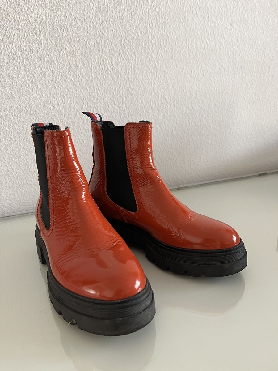 Tommy Hilfiger Scarpe da donna: TOMMY HILFIGER Stiefel orange Gr. 37 – Usato da Zürich venduto da nina__viva