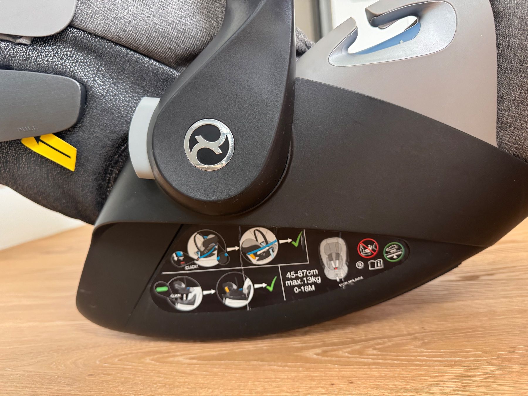 Cybex Auto-Kindersitze: Babyschale, Cybex,Cloud z isize, grau inkl. Kinderw. Adapter – Gebraucht aus Zumikon von ver_zbp8 3