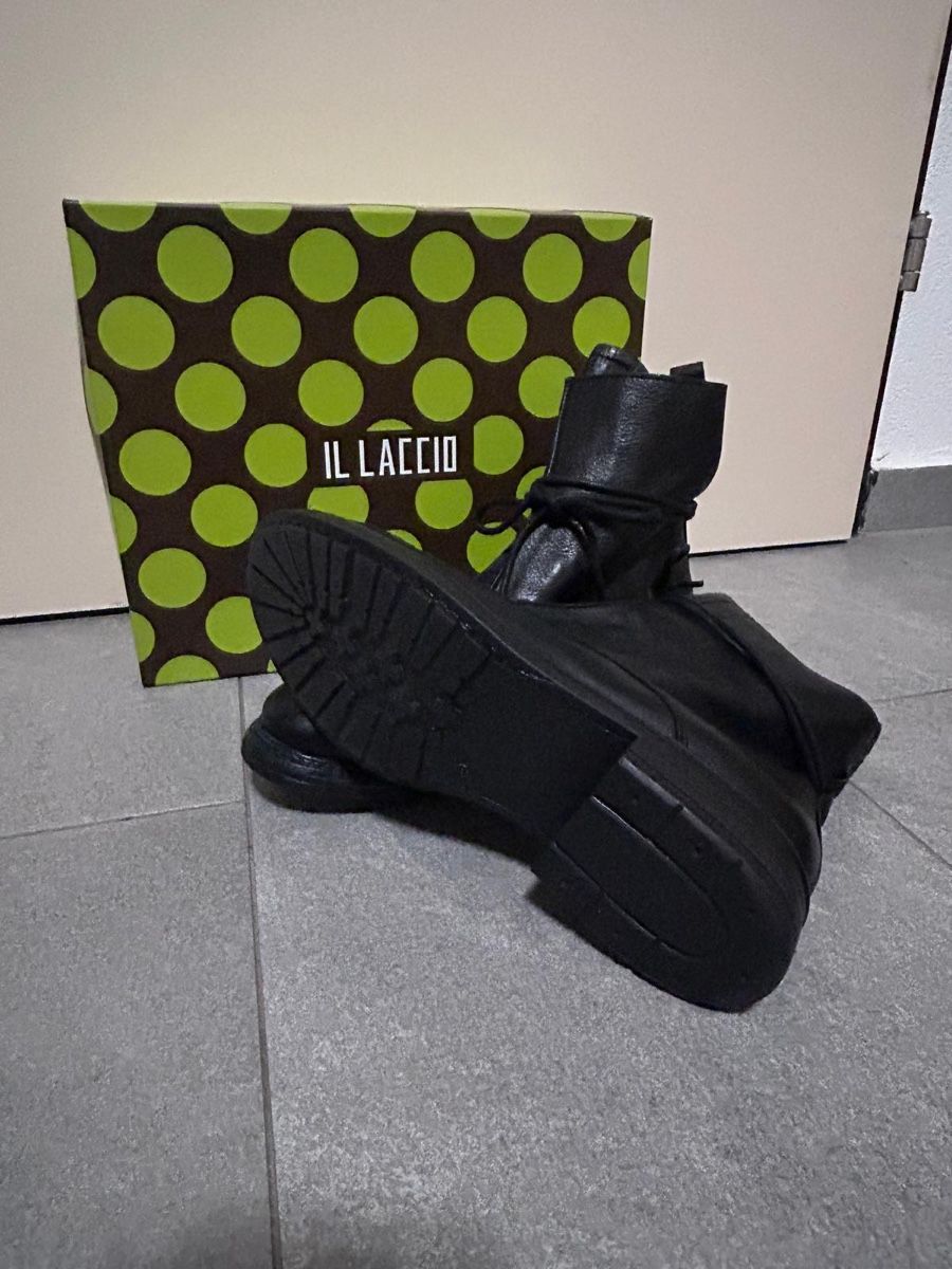 Scarpe da donna: Anfibio il Laccio – Nuovo (secondo la descrizione) da Castel San Pietro venduto da sof_5f2g 4