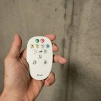Eifache Deckenlampe mit Fernbedienung