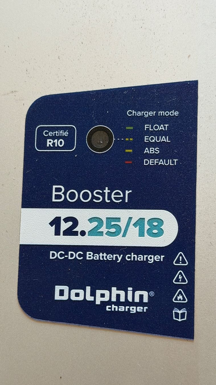 Accus & piles: Dolphin Ladebooster 12.25/18 – Neuf (Voir description) à Aarburg par arminausderschweiz 2