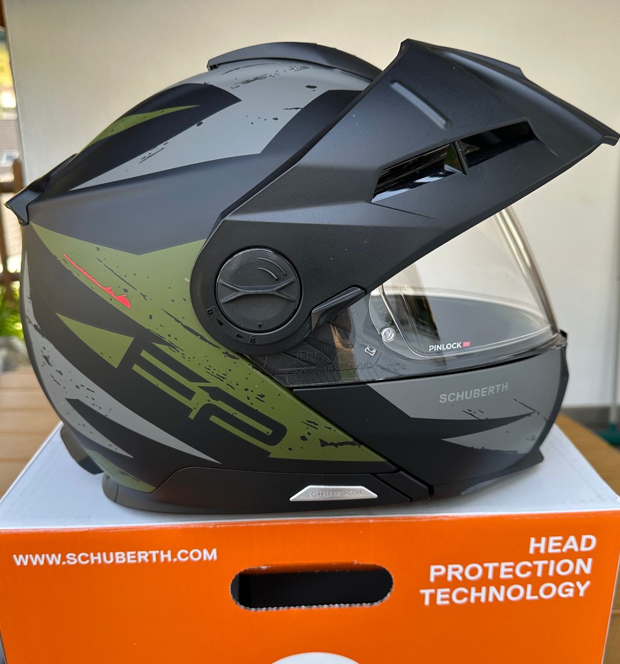 Schuberth Casques & visières: Schubert E2 Motorrad Klapphelm Gr 59 (L) mit SC2 Headset – Neuf (Voir description) à Brittnau par Dismoth 5