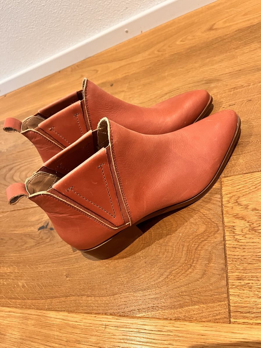 Esprit Scarpe da donna: Esprit Stiefeletten, Grösse 38, neuwertig! – Nuovo (secondo la descrizione) da Bern venduto da SN2 3