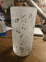 Blumenvase aus Glas, Top Zustand, neuwertig (Q)