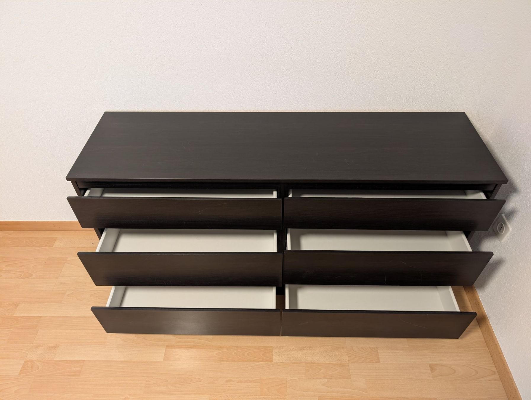 Ikea Cassettiere: Kommode dunkel 6 Schubladen guter Zustand – Usato da Tann venduto da gma_rh5f 1