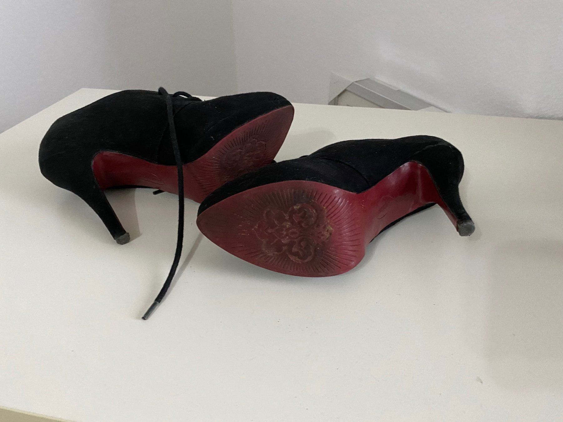 Scarpe da donna: Damen Pumps schwarz – Usato da Lupfig venduto da Pluribus 1
