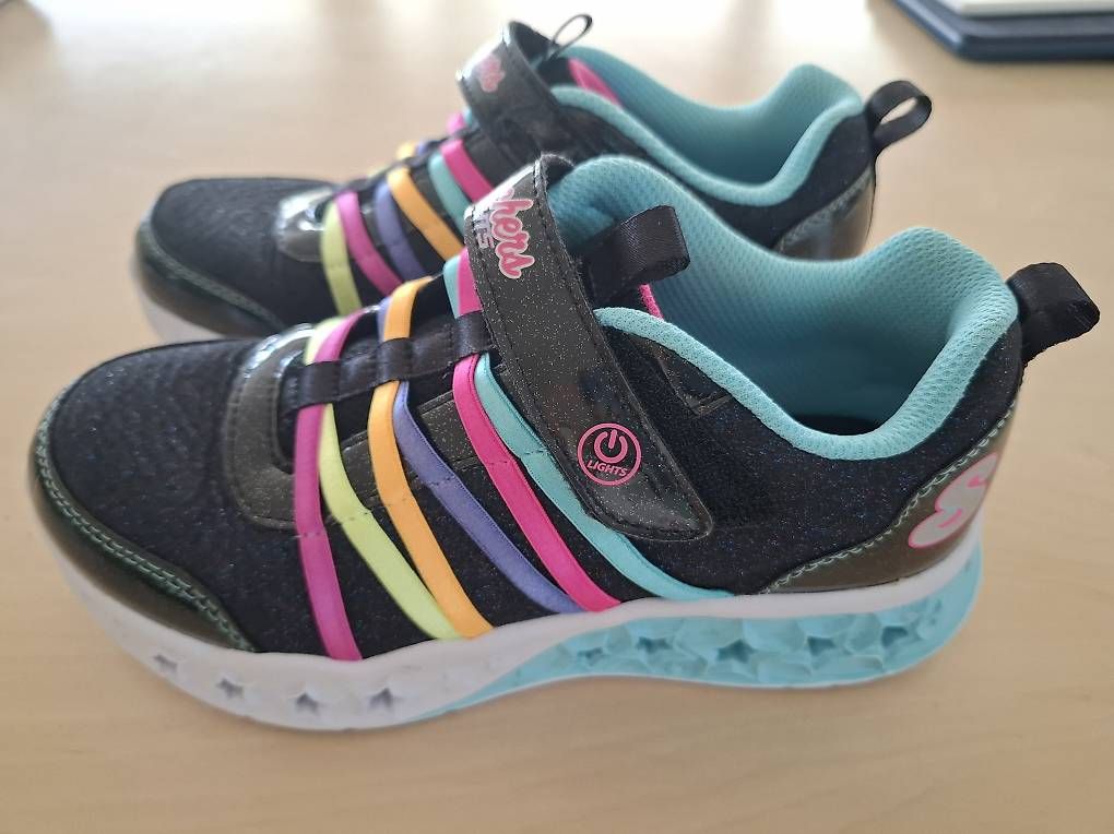 Skechers Scarpe per ragazze: Skechers Lights Gr. 34 neuwertig – Usato da Männedorf venduto da Einhornmama 2