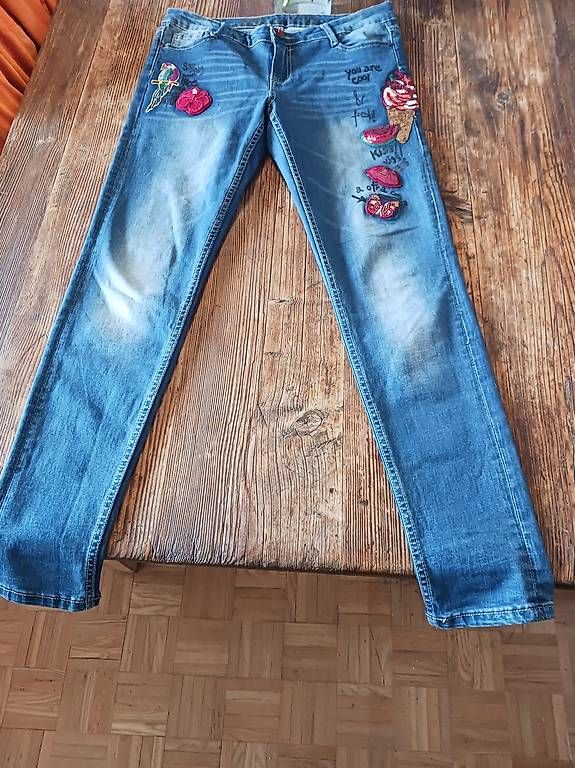 Desigual Jeans: Jeans von Desigual 32 – Usato da Riedholz venduto da bri_fr7s