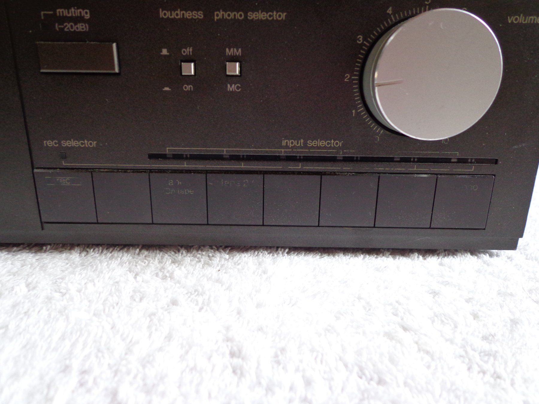 Technics Amplificatori: Technics SU-V4X Stereo Verstärker -  Vintage!... – Usato da Ligornetto venduto da Faffarel 2
