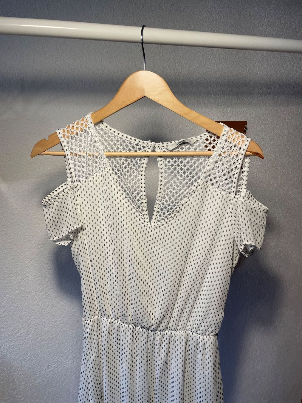 Only Vestiti: Weisses Sommerkleid ONLY, Grösse 34 – Usato da Hubersdorf venduto da JanasHeartTreasures 1