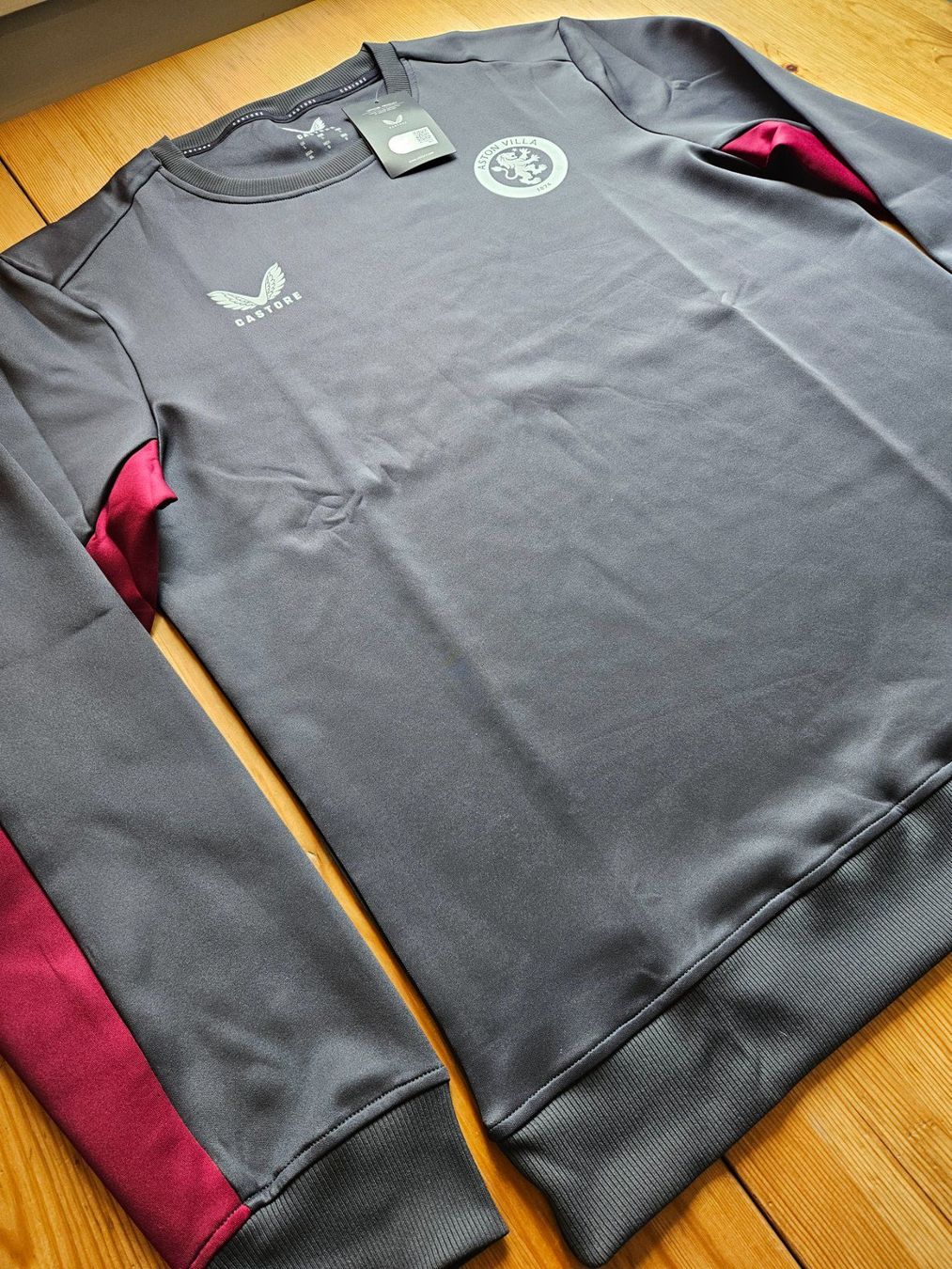 Canottiere & Pantaloni: Aston Villa Pullover Castore Gr. L NEU Birmingham England – Nuovo (secondo la descrizione) da Hägglingen venduto da United-Village-Trade 2