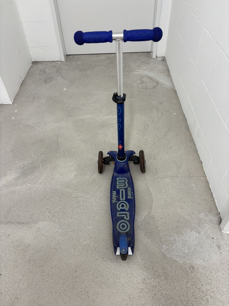 Micro Fahrzeuge für Kinder: Micro Scooter Mini – Gebraucht aus Aarwangen von cedu.05