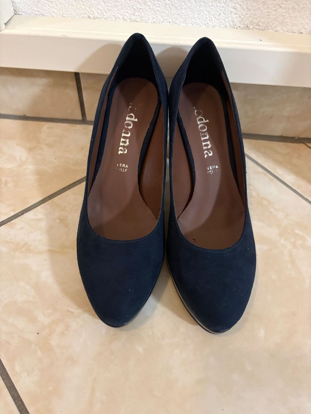 Scarpe da donna: Leather Shoes Pumps - Size 38 – Usato da Muzzano venduto da Sidney_3 1