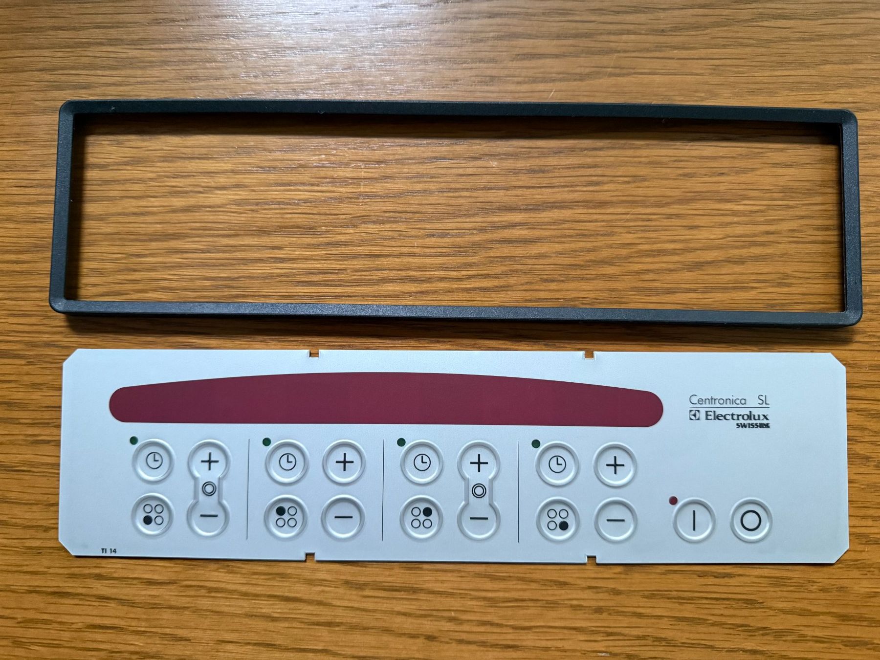 Electrolux Elettrodomestici da cucina: Electrolux Centronica-SL -  Folienfront mit Rahmen – Usato da Ennetbaden venduto da Data_100 1