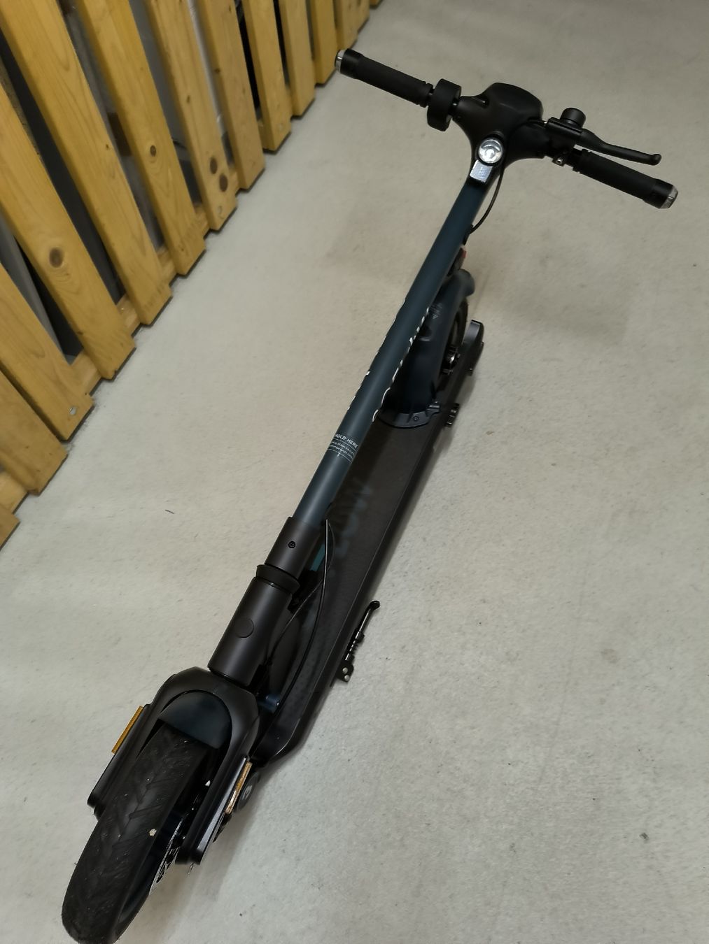 Soflow Kickboard: Elektro Tretroller SOFLOW SO3 Pro 49 km – D'occasion à Zeihen par mar_8pnp 1