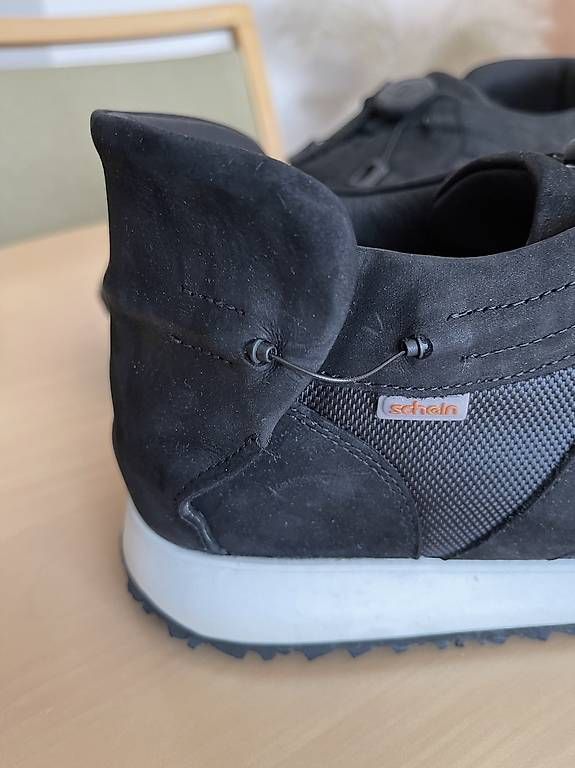 Scarpe da uomo: NEUE Orthopädische Schuhe Grösse 44 – Usato da Schaan venduto da schaan2 3