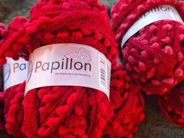 300 GR STRICKWOLLE - PAPILLON- ROT