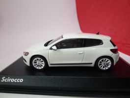 VW Scirocco - weiss - sehr schön von Norev - in Box