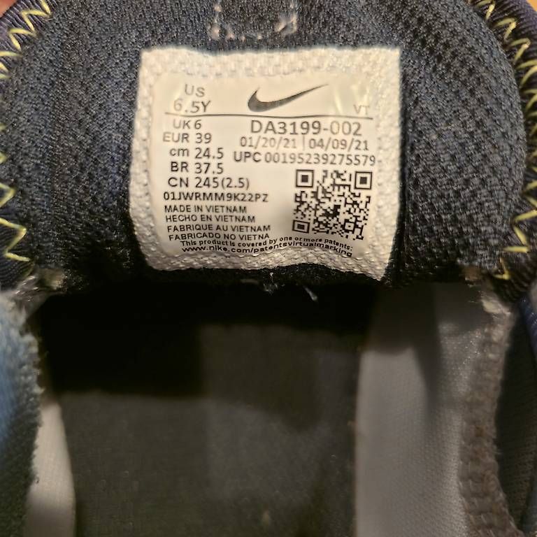 Herrenschuhe: Nike Air Max 2021 Gr. 39 – Gebraucht aus Bazenheid von Exo_Tic 4