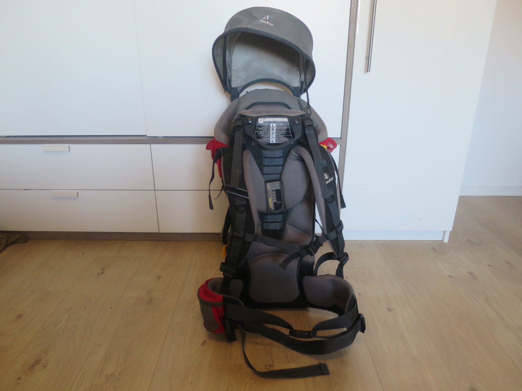 Deuter Marsupi portabebè: Deuter Kid Comfort 2 Rückentrage – Usato da Gundetswil venduto da Maegez 2