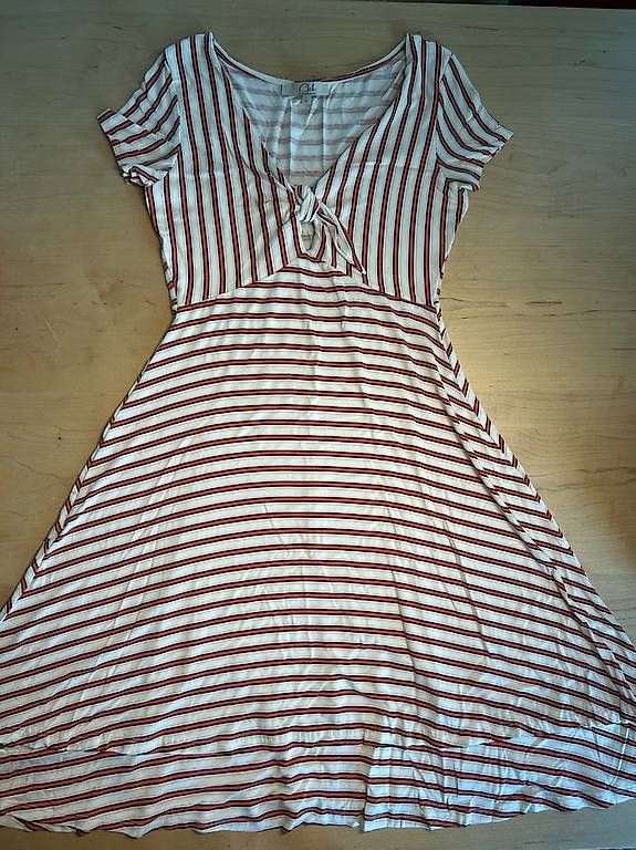Vestiti: Gestreiftes Sommerkleid – Usato da Zürich venduto da Kascha.B. 1