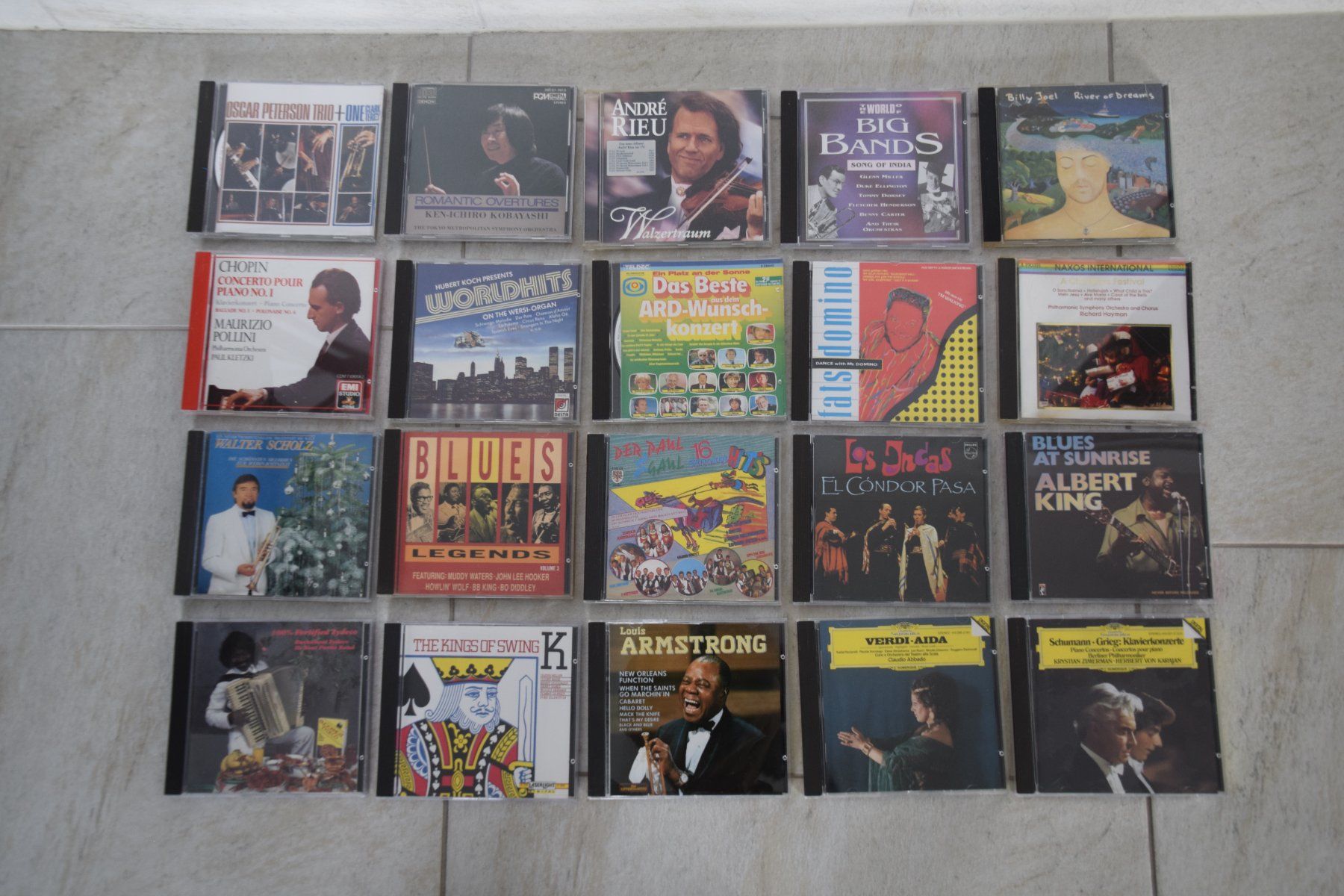 CDs: 120 CD Oldie's – D'occasion à Luzern par SosoNana 2