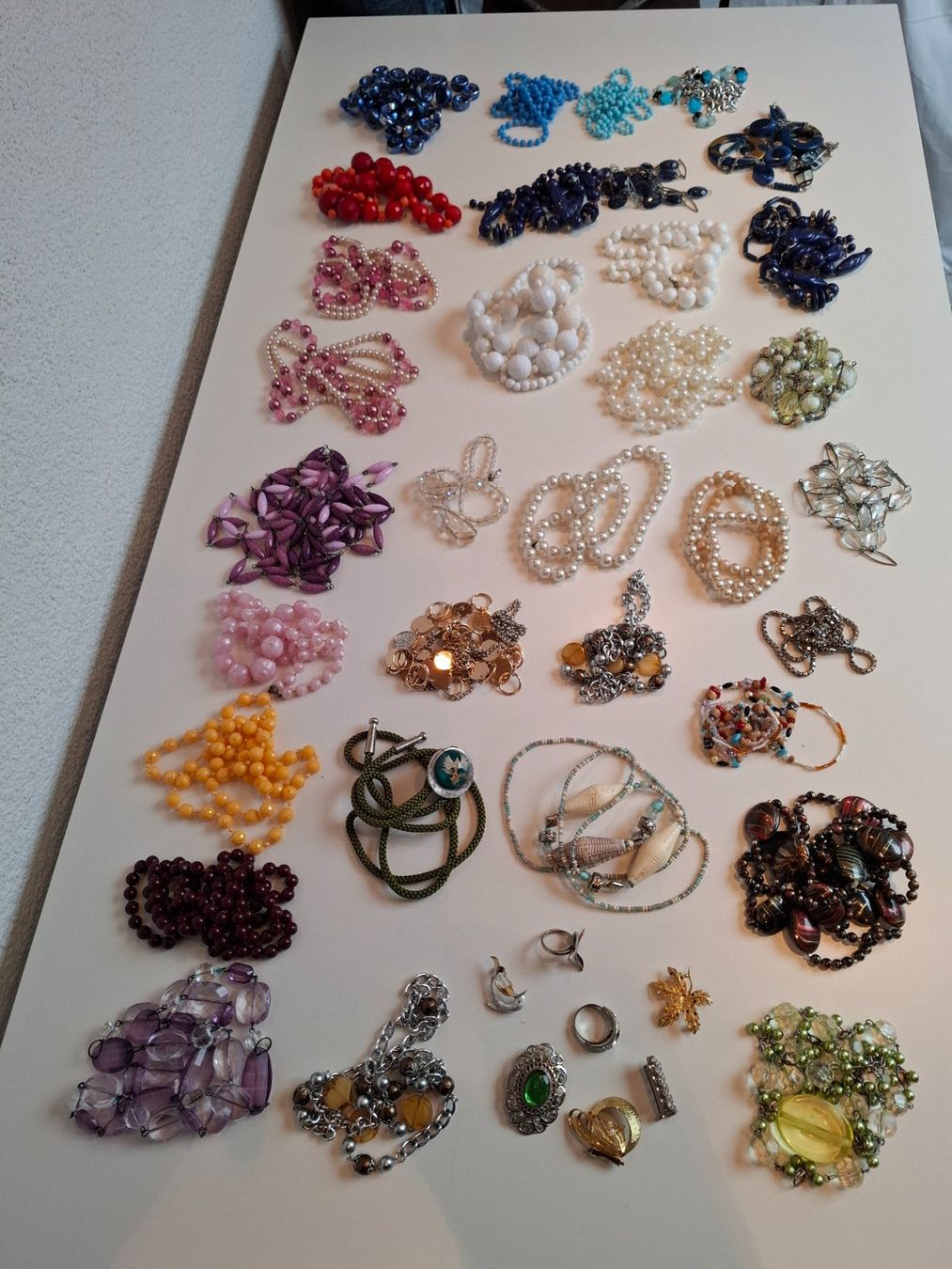 Sonstiger Schmuck: Modeschmuck, 33 Halsketten, Schmuck, Ketten – Gebraucht aus Eschlikon von Timotwo