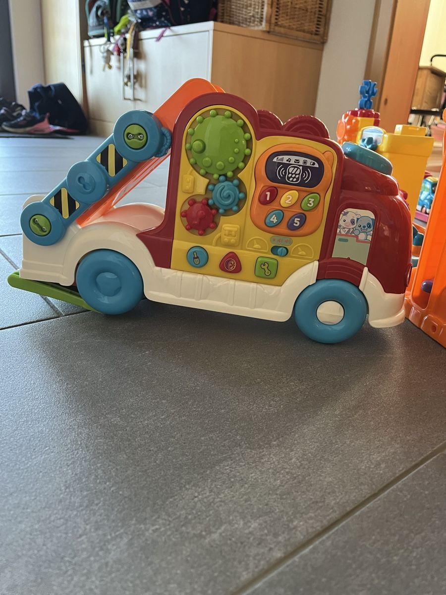 Vtech Piste: Tut Tutt Bahn mit Zubehör – Usato da Mosnang venduto da YvonneBr87 3