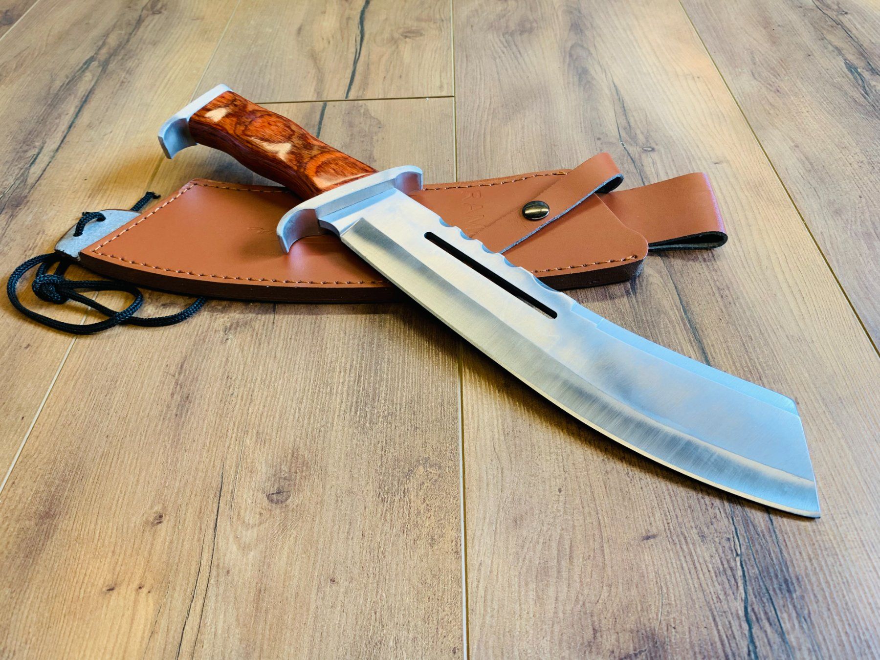 Accessori: Rambo Tactical Survival Messer 43cm – Nuovo e nell'imballaggio originale da Bergdietikon venduto da shopAgent 2