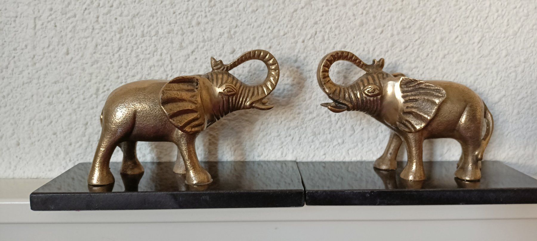 Sculture & Statue: deux statue éléphant en marbre et aluminium – Nuovo e nell'imballaggio originale da GENEVE venduto da goldforall 1