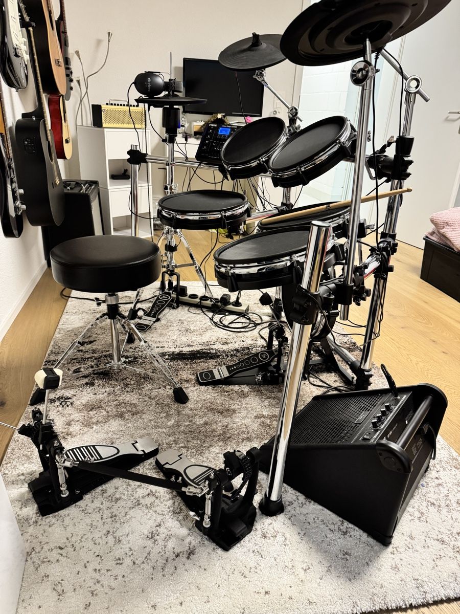 Musikinstrumente: Fame DD-One XT Simon Phillips E-Drum Set mit Doppelpedal+ – Gebraucht aus Widnau von  4