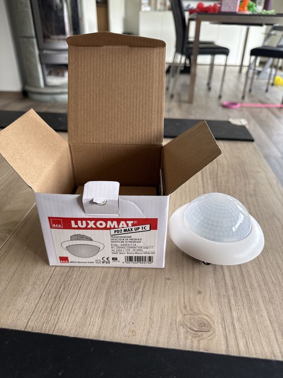 Détecteur de présence Luxomat PD2 Max UP 1c (Neuf (Voir description)) à — free download