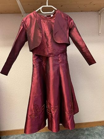 bordeauxrotes Mädchenkleid mit Bolero 