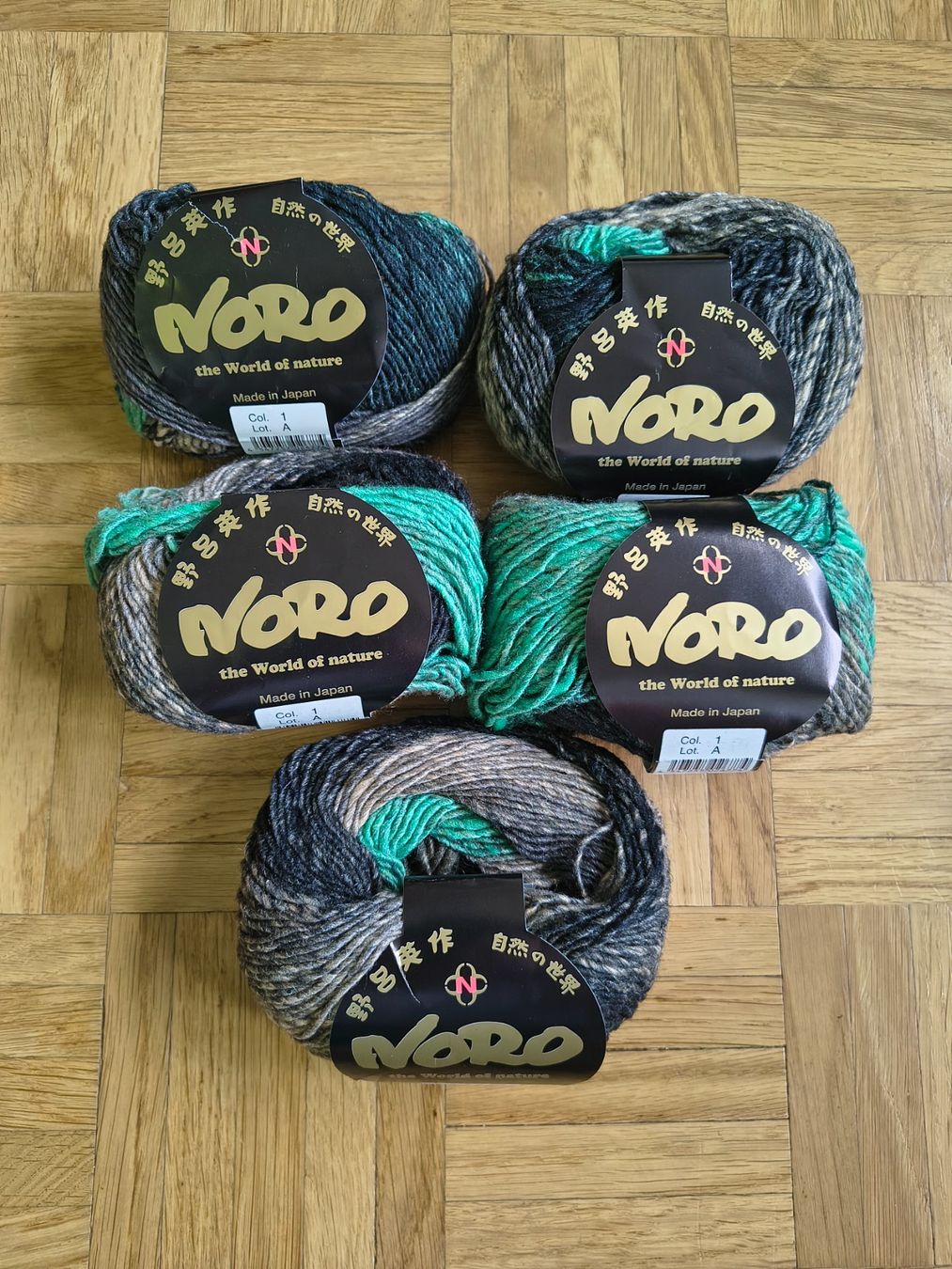 Lana: 5x Noro "Shiro" Garn 30% Kaschmir 30% Seide – Nuovo e nell'imballaggio originale da Liebefeld venduto da manyawoods