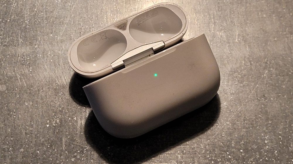 Apple AirPods Pro-Ladecase A2190 | Kaufen auf Ricardo