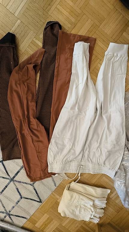 Pantaloni: Hosen Set für 3xl  – Usato da Basel venduto da wis_c5wz 2