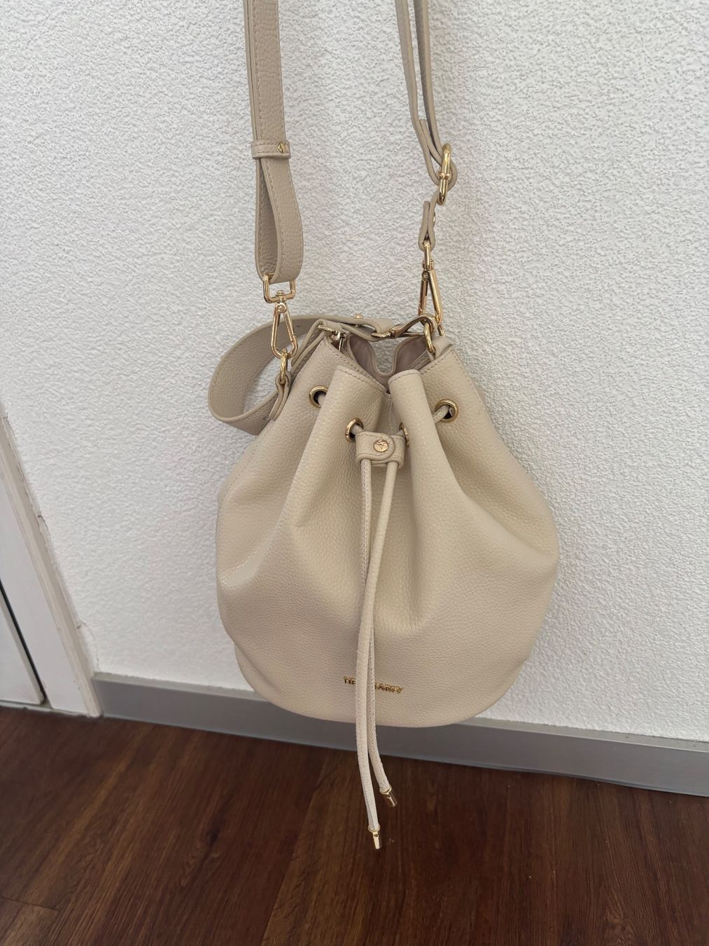 Borse da donna: Schöne Ledertasche von HEY MARLY – Usato da Effretikon venduto da Jana_K