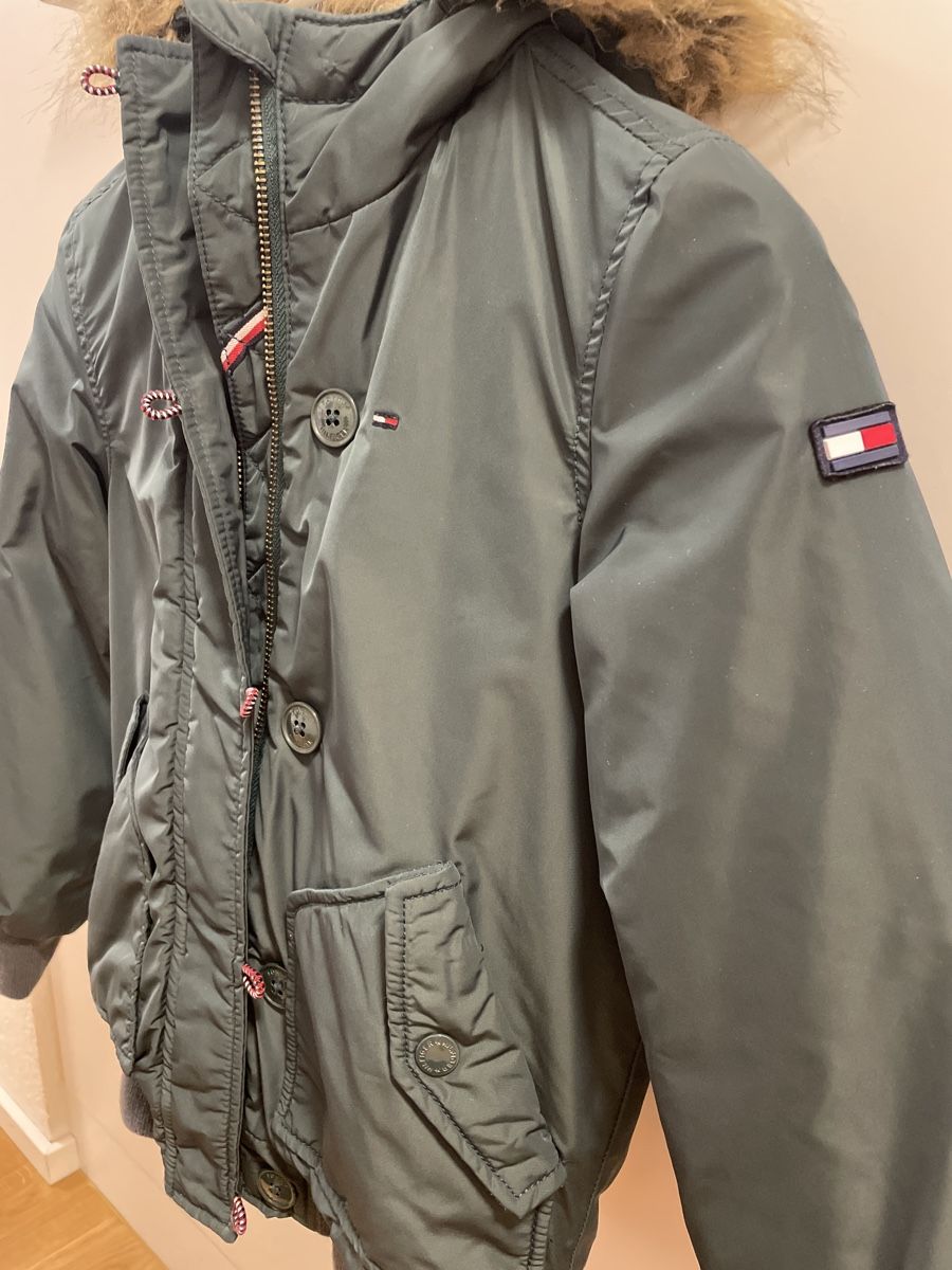 Tommy Hilfiger Giacche & Cappotti: Tommy Hilfiger gr 128 – Usato da Andhausen venduto da bgy_y6xl 2