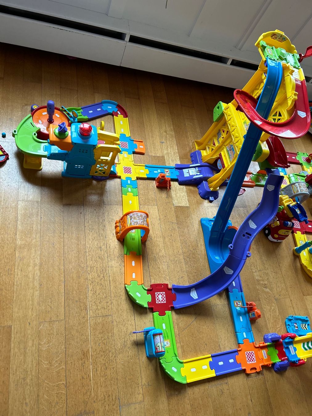 Vtech Spielzeuge: Tut tut Babyflitzer VTech – Gebraucht aus Illighausen von Schneckli01 2