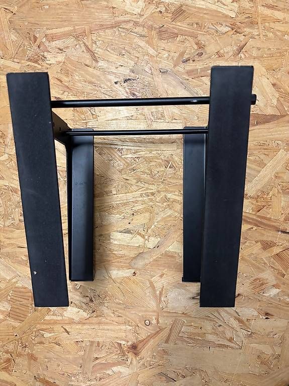 Racks & Supports: Laptop Stand – D'occasion à Zürich par James_Kr 1